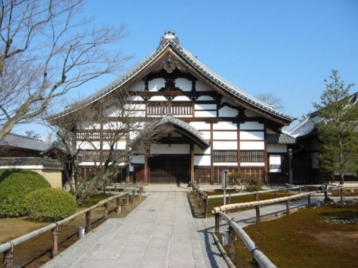 來源: http://www41.tok2.com/home/jn3iwe/kyojisya/higasi4.html