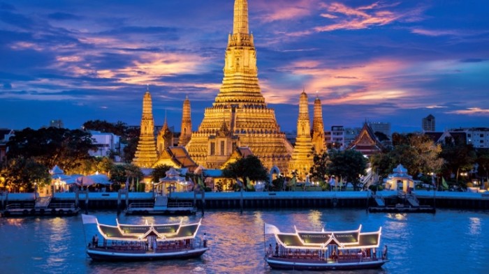 來源: http://bangkok.peninsula.com/ja/~/media/Images/Bangkok/Leaderboard/PBK_Landing_Leaderboard.ashx?mw=1280