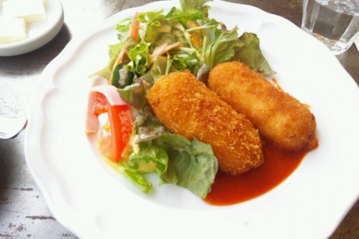 來源: http://ameblo.jp/ploumploum/entry-11077319957.html