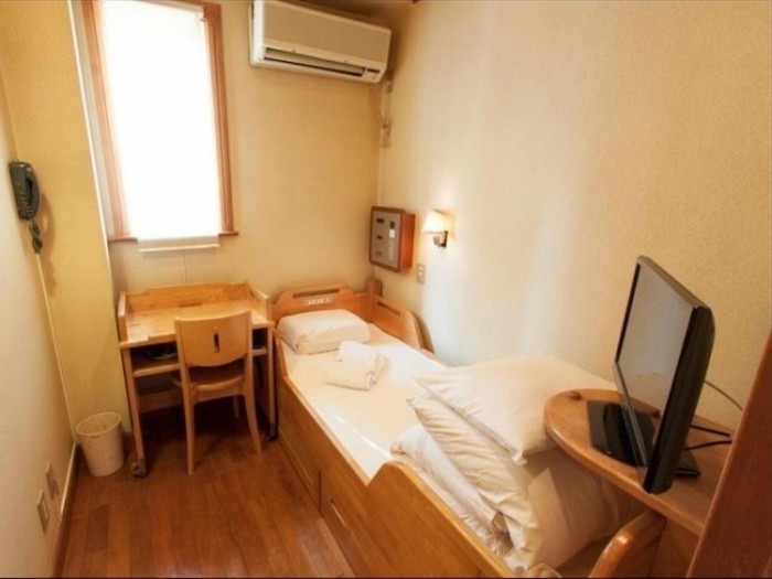來源: https://travelbook.com.tw/b64r/aHR0cDovL3d3dy5hZ29kYS5jb20vemgtdHcvY2Fwc3VsZS1pbm4tb3Nha2EtbWVuLW9ubHkvaG90ZWwvb3Nha2EtanAuaHRtbD9DSUQ9MTc0OTEyMQ%3D%3D